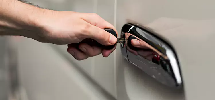 Why Choose Our Auto Locksmith Team in Sunny Isles Beach, FL?